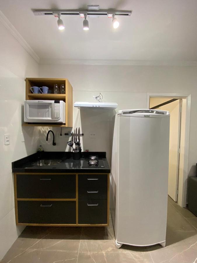 Flat - Acomoda Ate 4 Hospedes - Bairro Do Gonzaga - Santos Sp Ngoại thất bức ảnh